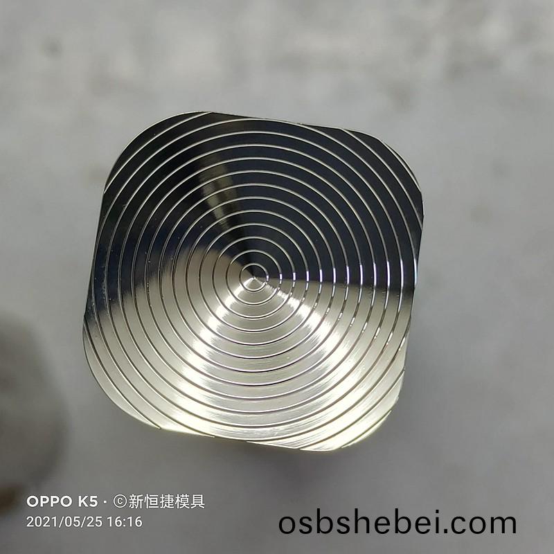 燈(deng)罩(zhao)糢具2